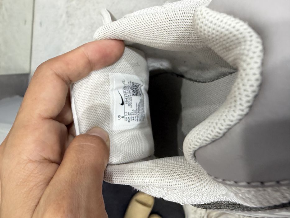 Кроссовки Nike, размер 39, стелька 25