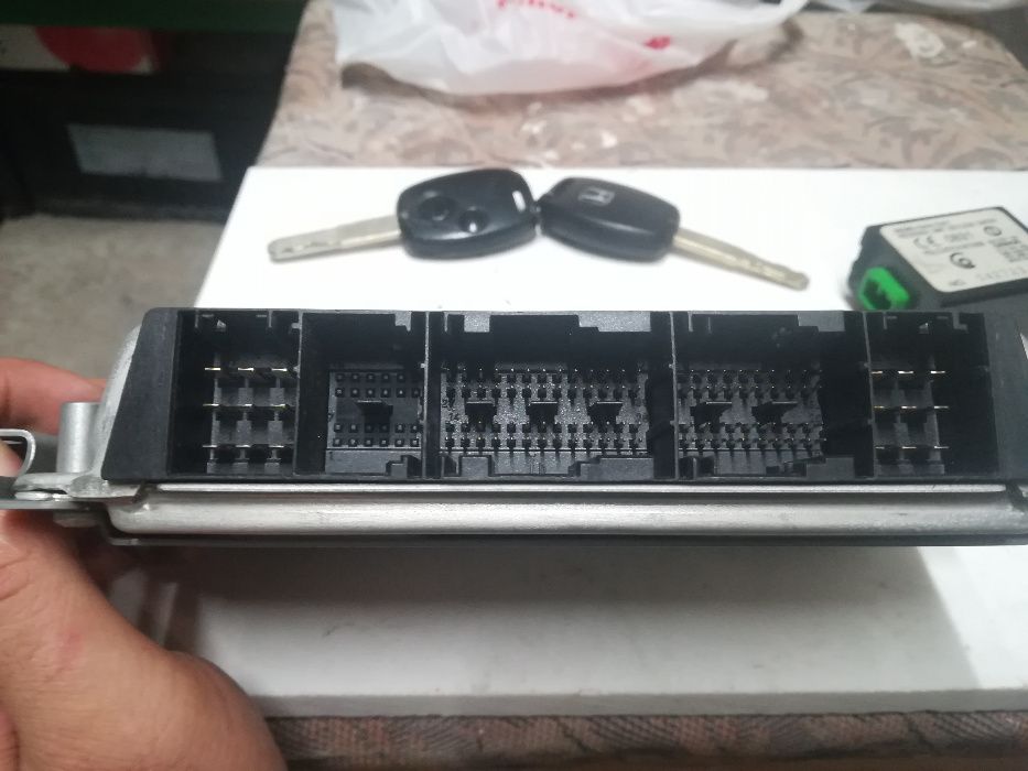 Компютър хонда джаз 02-07 / ECU honda jazz 37820-PWE-G04