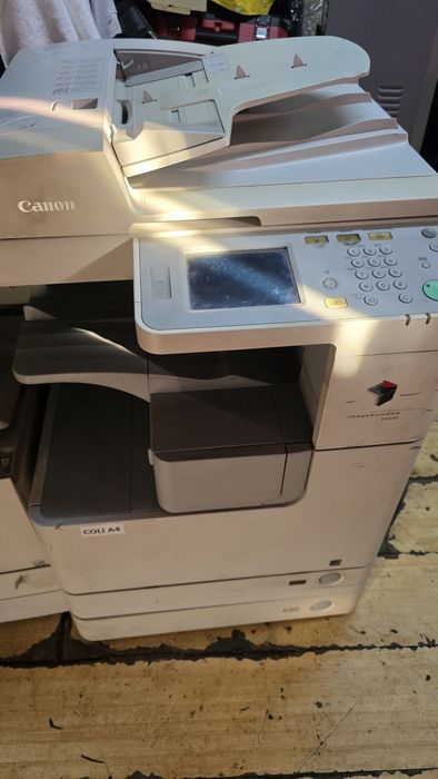 Vand 5 bucati xerox copiator 700 lei toate 5