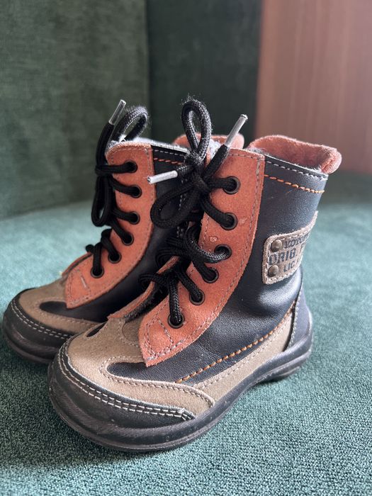 Ботинки утепленные