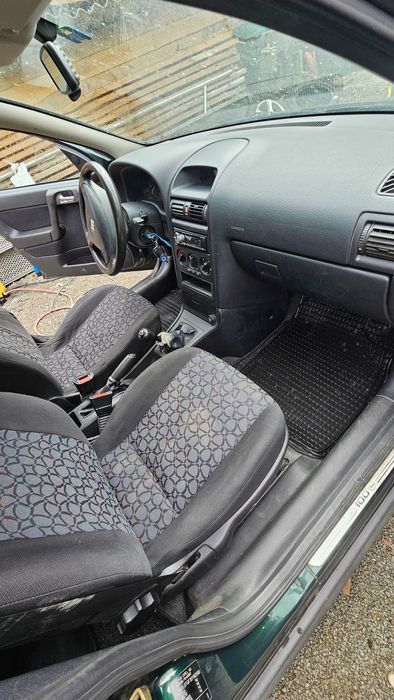 Opel Astra 1.6 benzină