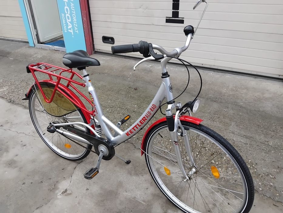 Vând bicicleta kettler din aluminiu pentru damă