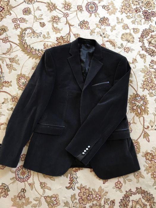 Пиджак 46-48 новый