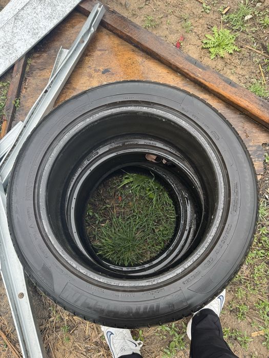 Продам шины. MICHELIN