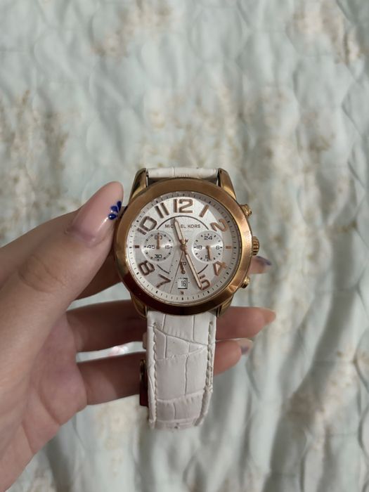 Женские часы Michael Kors