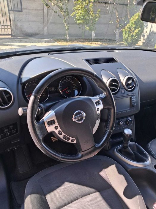 Nissan Qashqai+2 TEKNA
