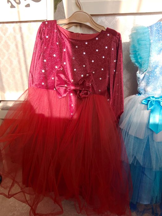 Прокат платьев .