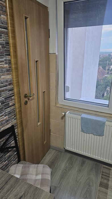 Vând apartament cu 2 camere