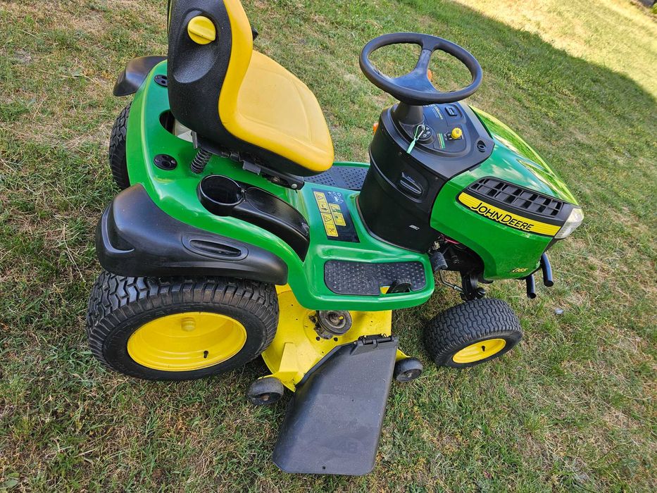 Тракторна Косачка JOHN DEERE X 165. 22.КОНЯ