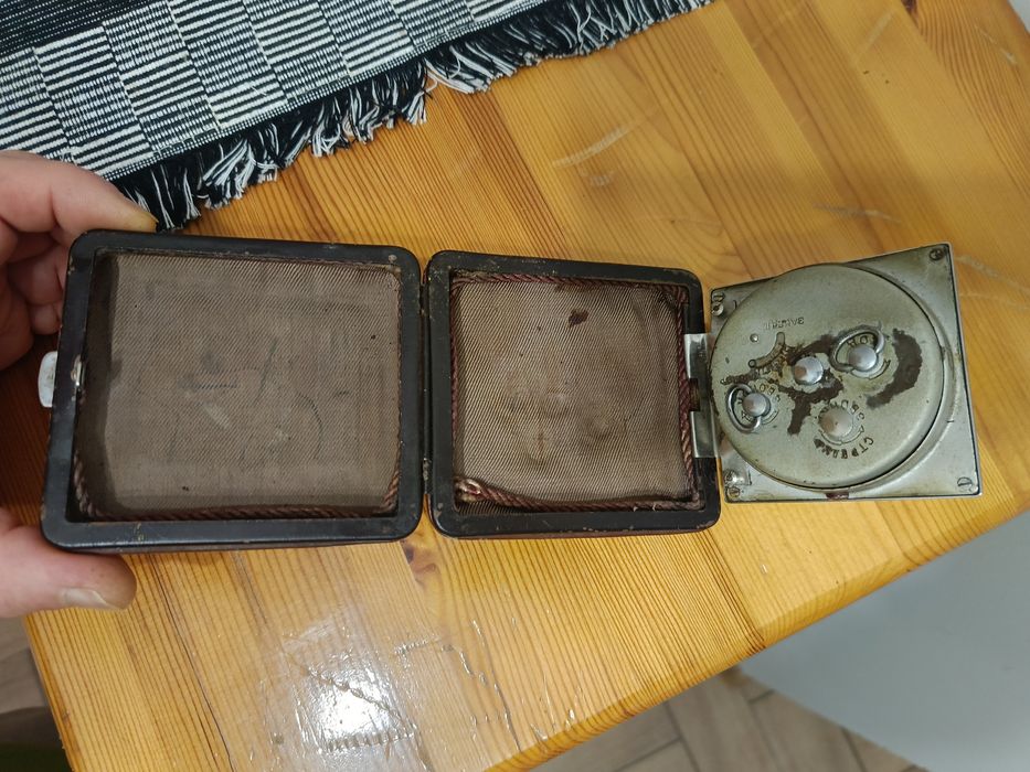 Различни будилници Слава