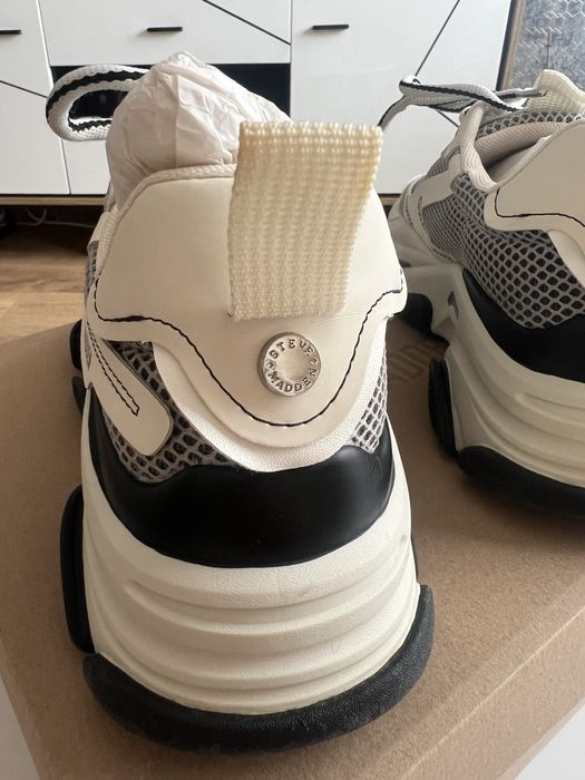 Маратонки Steve Madden Possession – номер 38 – отлично състояние