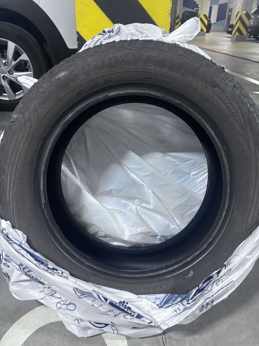 Шины Б/у  Goodyear комплект