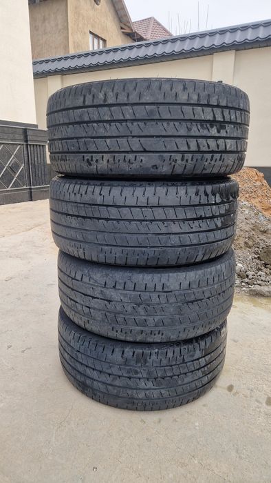 BRIDGESTONE 235/45/18 комплект 4штуки
