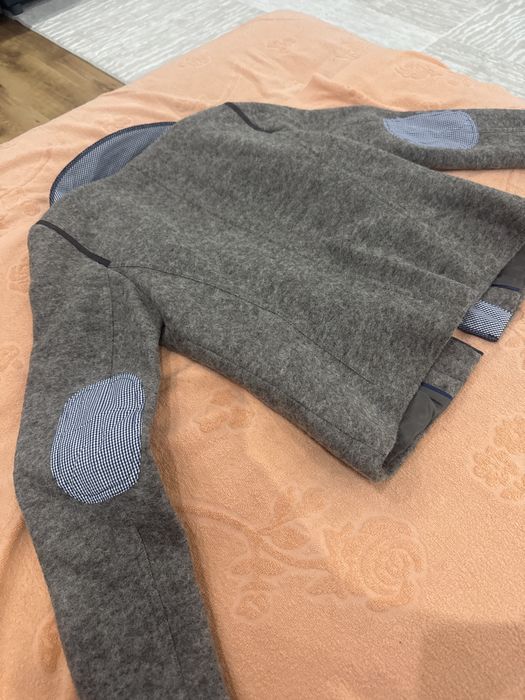 Продам пиджак женский 44 размера