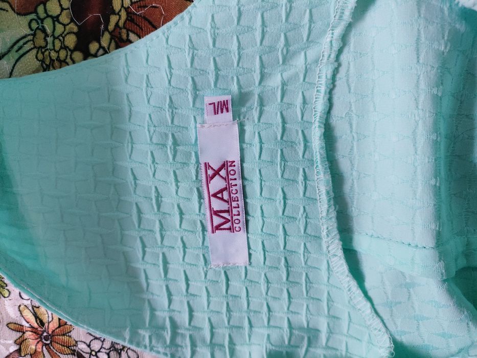 Платья.  Есть доставка