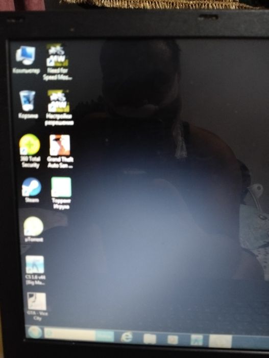 Acer noutbook sotiladi