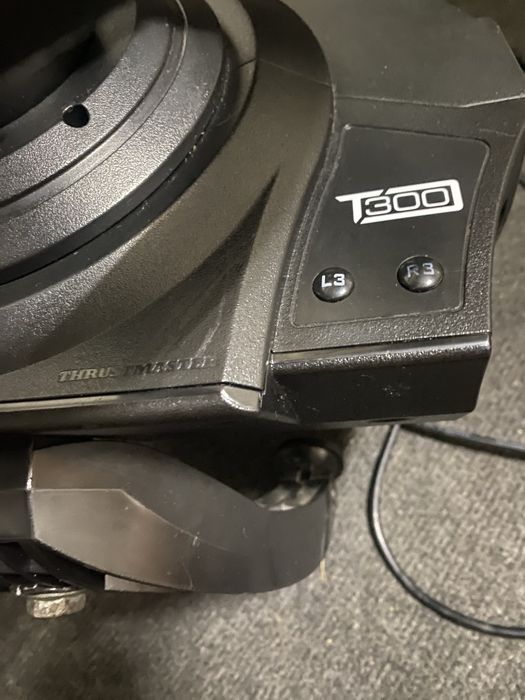 Vand volan thrustmaster t300rsgt