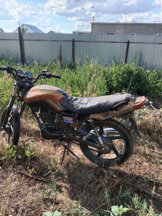 Продам Рейсер 150