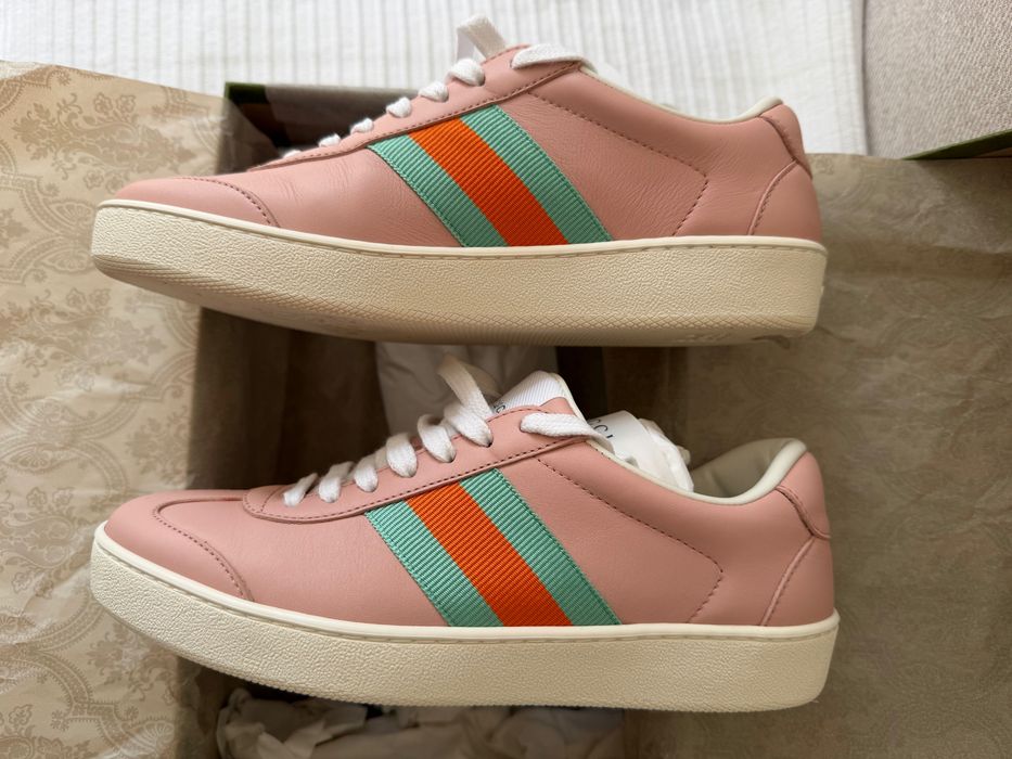 Нови дамски кожени кецове Gucci