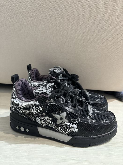 Louis Vuitton Train Skate Swarovski cristale