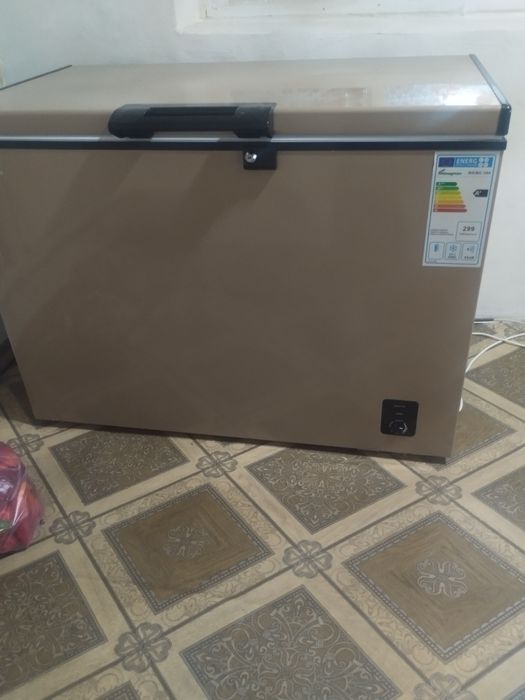 Морозильник  Almagreen