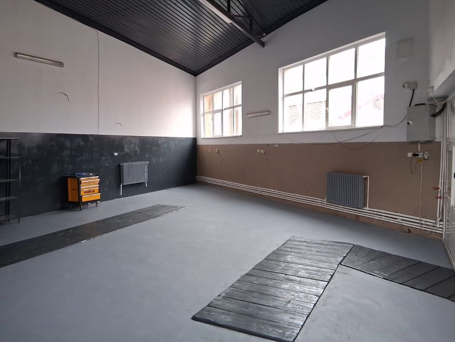 Închiriez hala/garaj 110 mp în Burdujeni