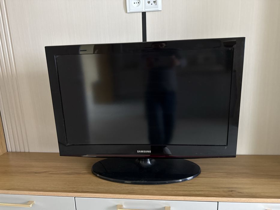 Телевизор Samsung б/у
