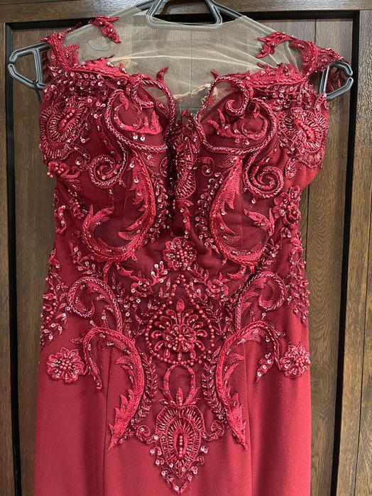 Официална дамска рокля