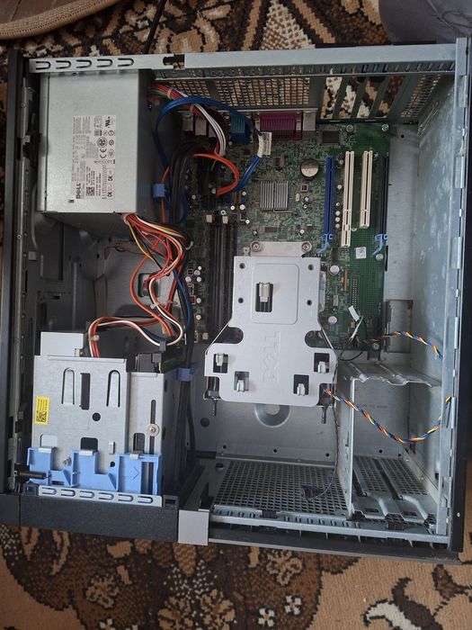 Vand pc Dell Optiplex 980