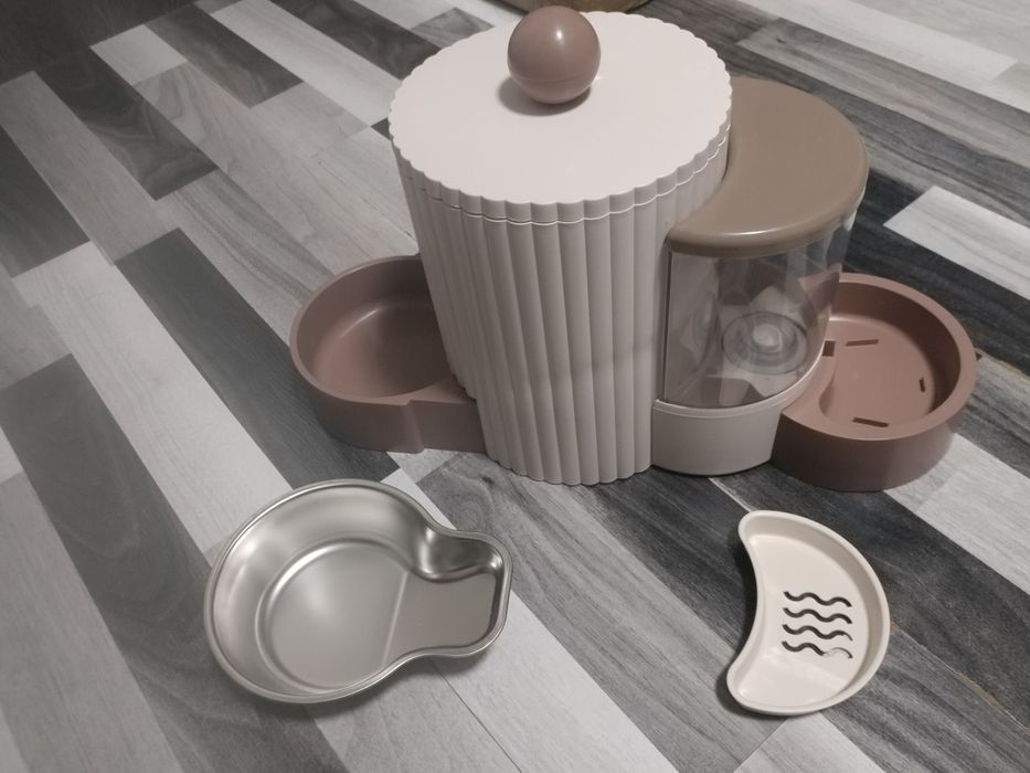 Кормушка поилка премиум класса