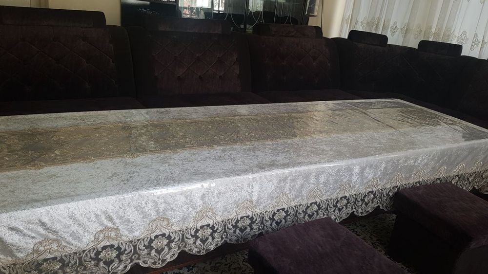 Б/у уголок стол 3 та тумбаси билан