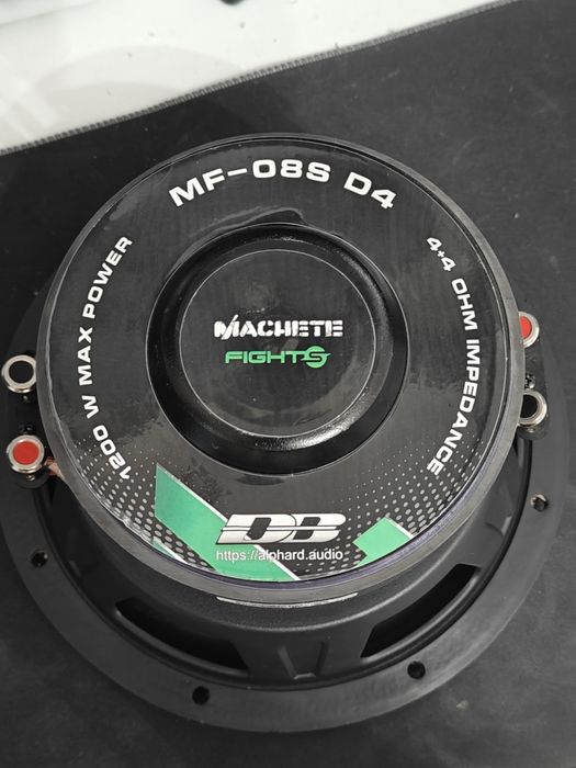 Subwoofer auto Deaf Bonce MF 8S D4 600W RMS 1200W max , boxa difuzor