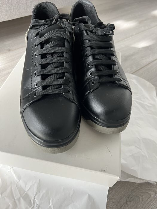 мъжки спортни обувки