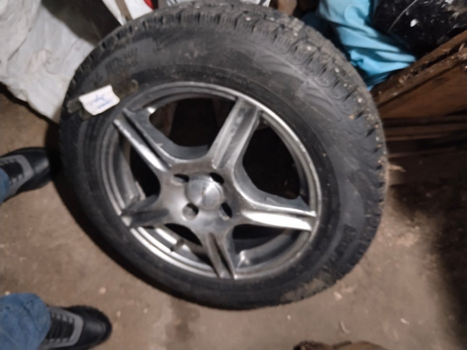 Резина на дисках