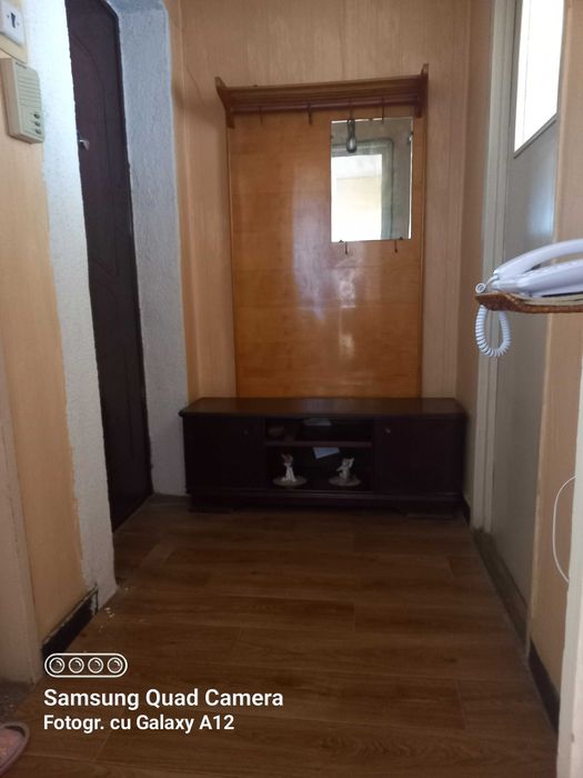 Vanzare apartament 3 camere
