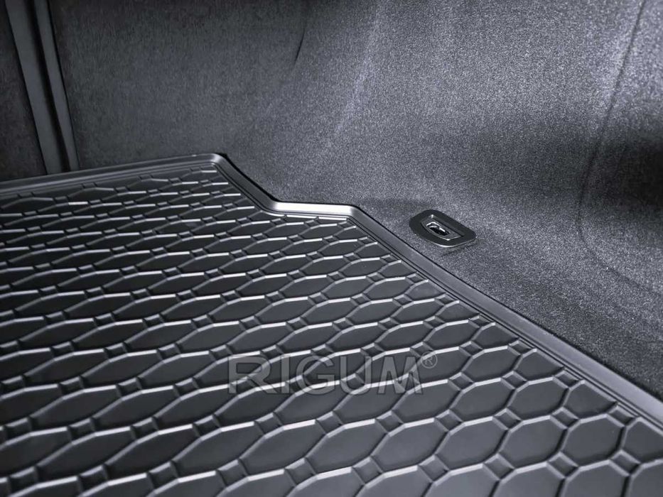 Гумени стелки или багажник ALFA ROMEO Giulia след 2016г.