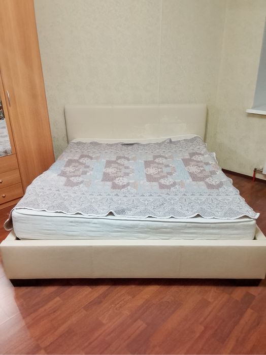 Отдам даром кровать