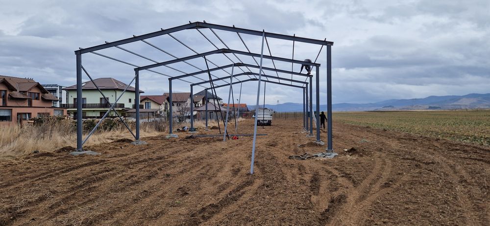 Vând structura metalica 20x18x4  la 6200€