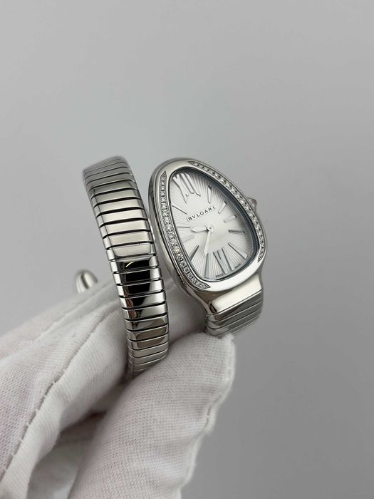 Женские часы Bvlgari Serpenti