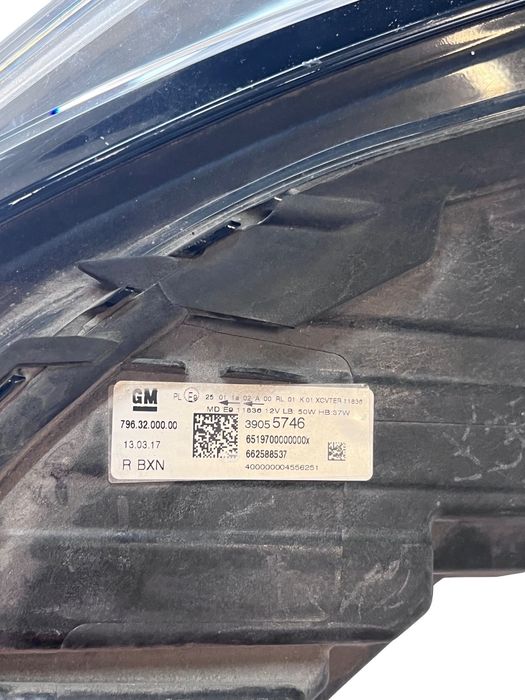 Far Dreapta Fata Opel Astra K B16 2015 -> 7963200000