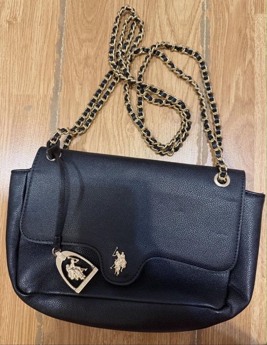 U.S.Polo Assn. Black womans jones flap cross-body chain bag