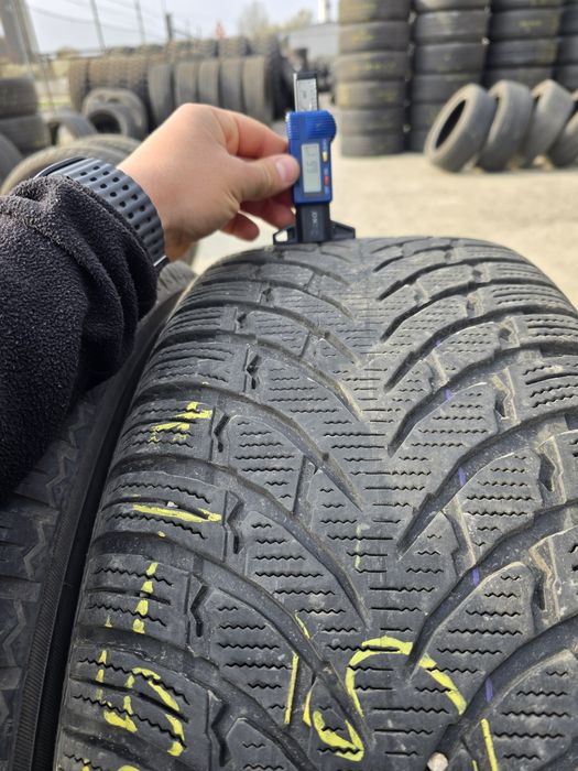 Anvelope de iarna 255-65r17 Nokian