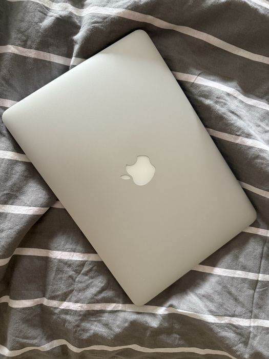 Macbook Pro 13 в отличном состоянии