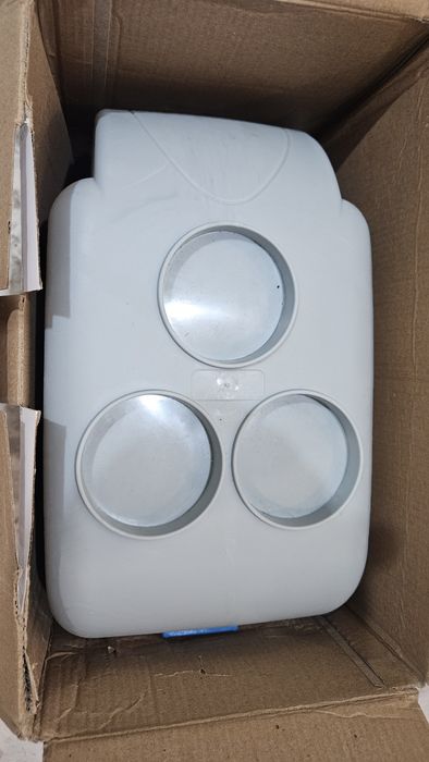 Продаётся новый авто холодильник