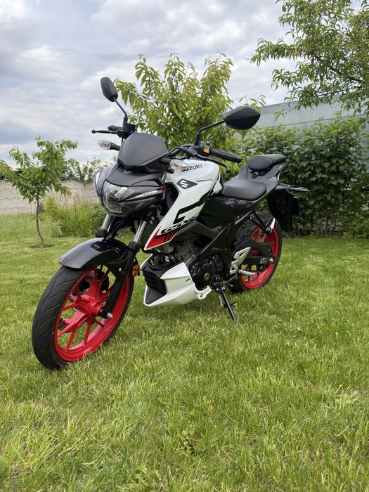 Suzuki gsx s125  2023  3.400km