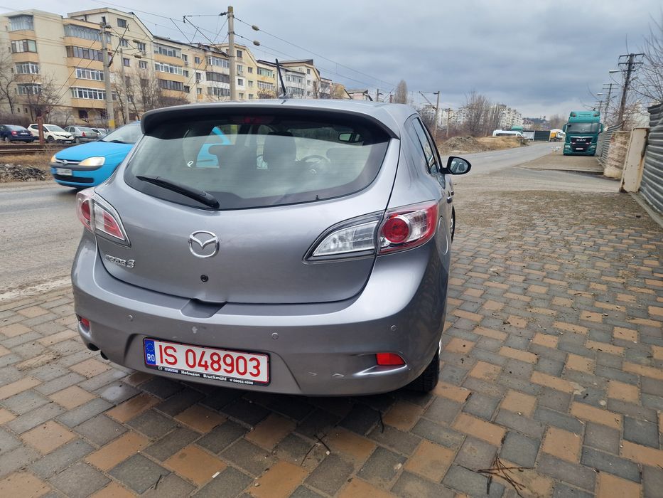 Mazda 3 Facelift 2013 / Superba // 95000Km /1.6 Benzina /  Garantie