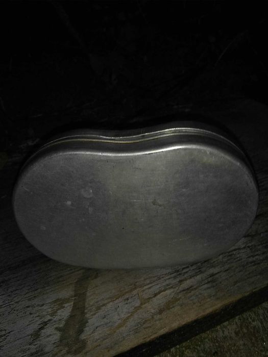 Стара алуминиева кутия