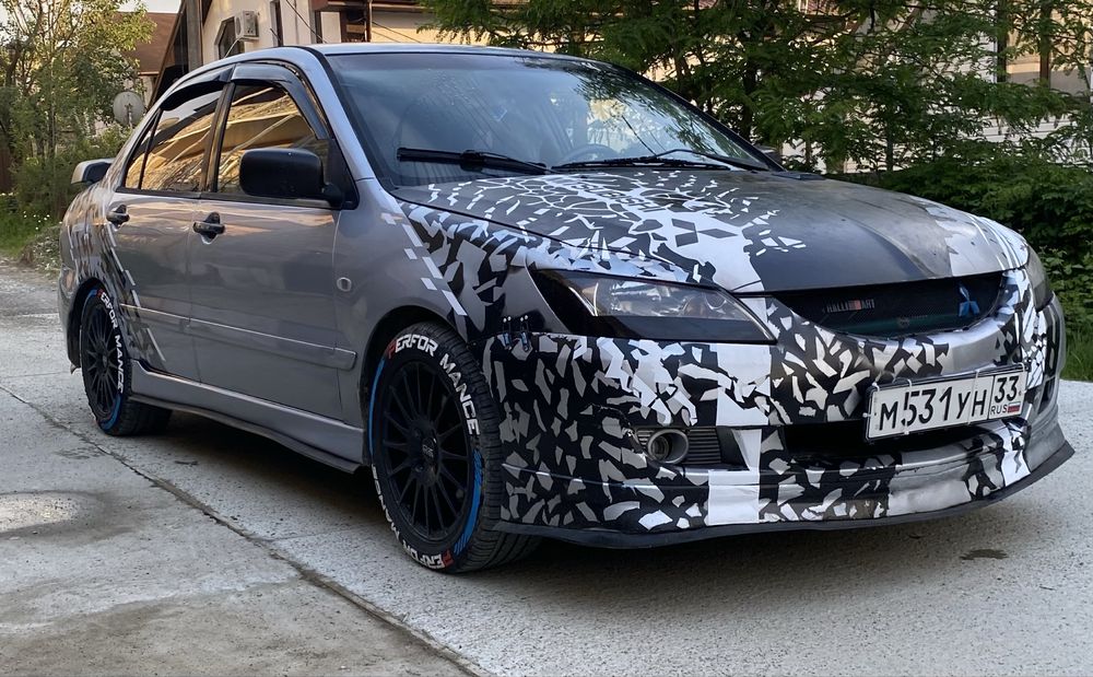 Mitsubishi lancer 9