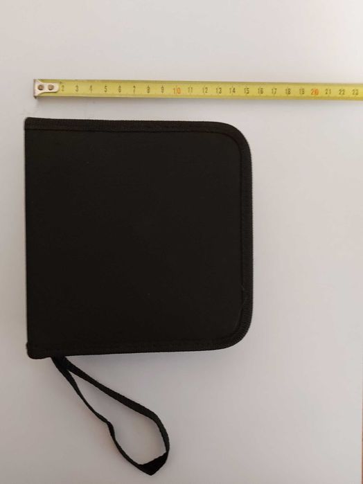 Gentuta cu fermoar pentru aparate foto, MP4, telefoane etc