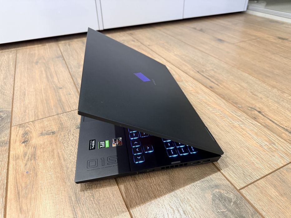 15.6 QHD/ RYZEN 7 5800H / RTX3060/ 16 GB RAM/ 512GB/ HP OMEN